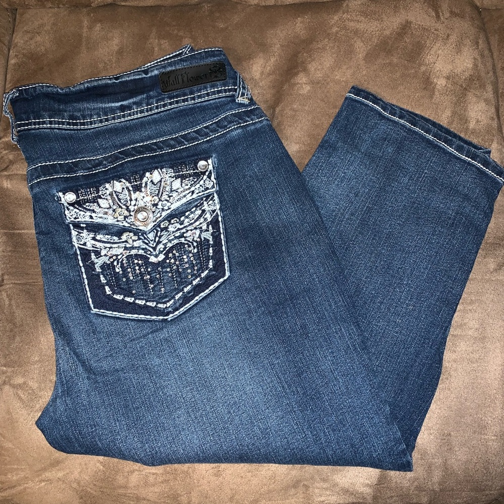 Capris